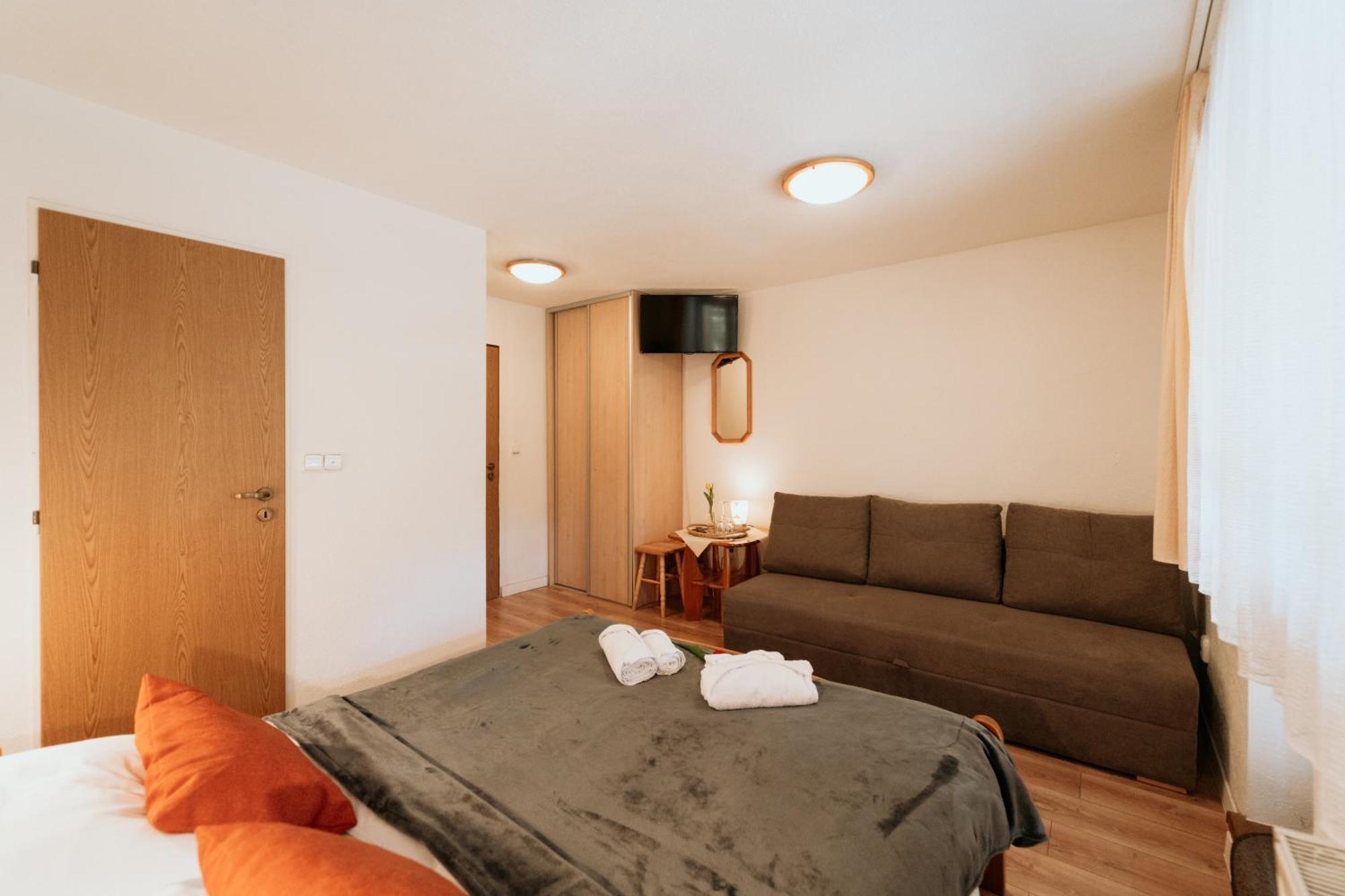 Horsky Hotel Bartoska Čremošné エクステリア 写真